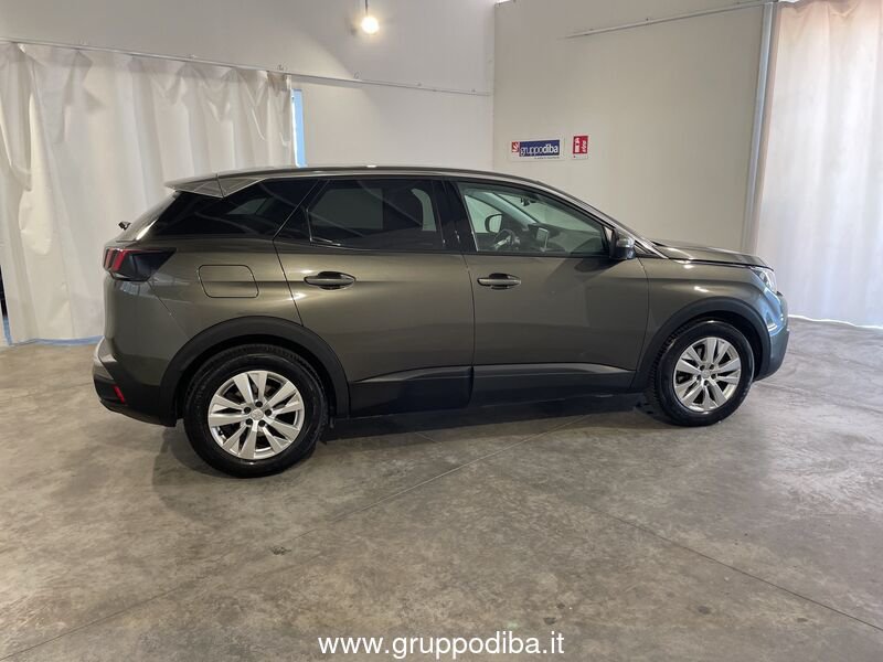 Peugeot 3008 3008 1.5 bluehdi Active s&s 130cv- Gruppo Diba