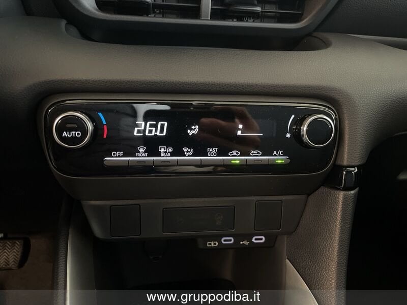 Toyota Yaris YARIS 15H ECVT 5P ACTIVE MY24- Gruppo Diba