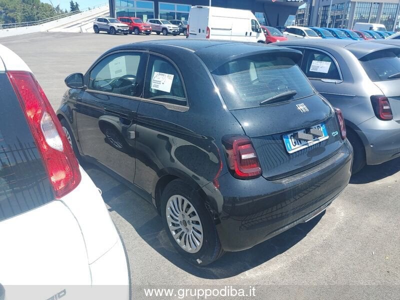 Fiat 500 Elettrica Nuova 500 Hatchback My23 La Nuova 500 - 320 Berlin- Gruppo Diba