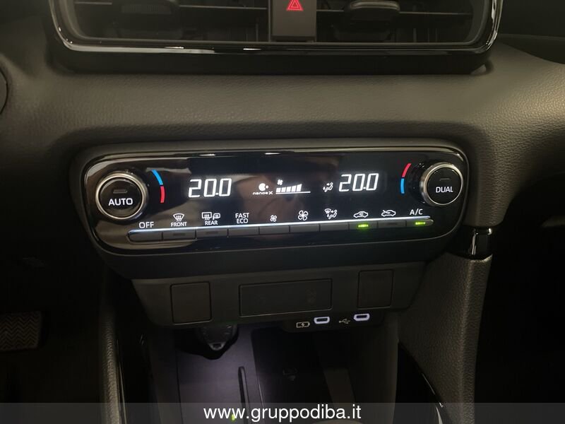 Toyota Yaris YARIS 15H 130HP LOUNGE MY24- Gruppo Diba