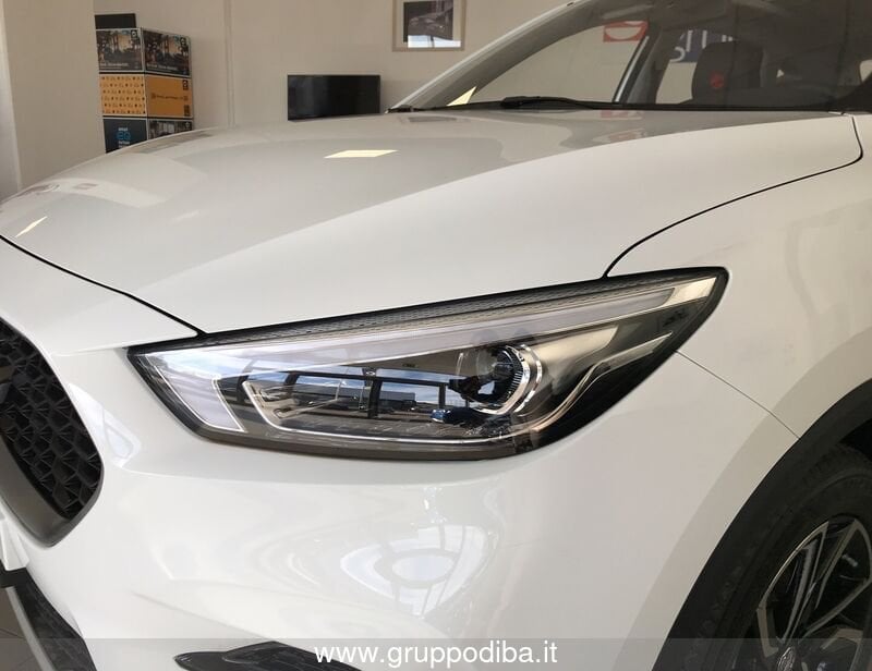 MG ZS MG ZS 1.0T 6MT LUX White- Gruppo Diba