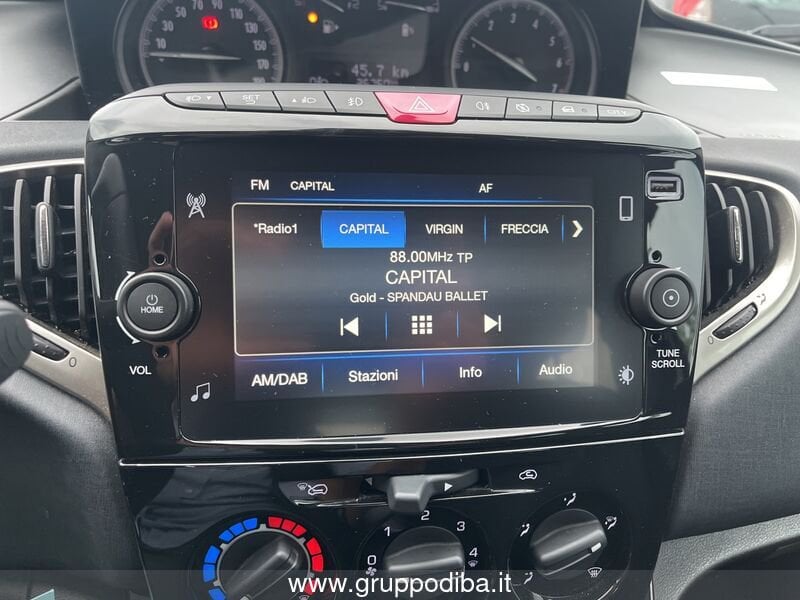 Lancia Ypsilon Ypsilon 1.0 firefly hybrid Gold s&s 70cv- Gruppo Diba