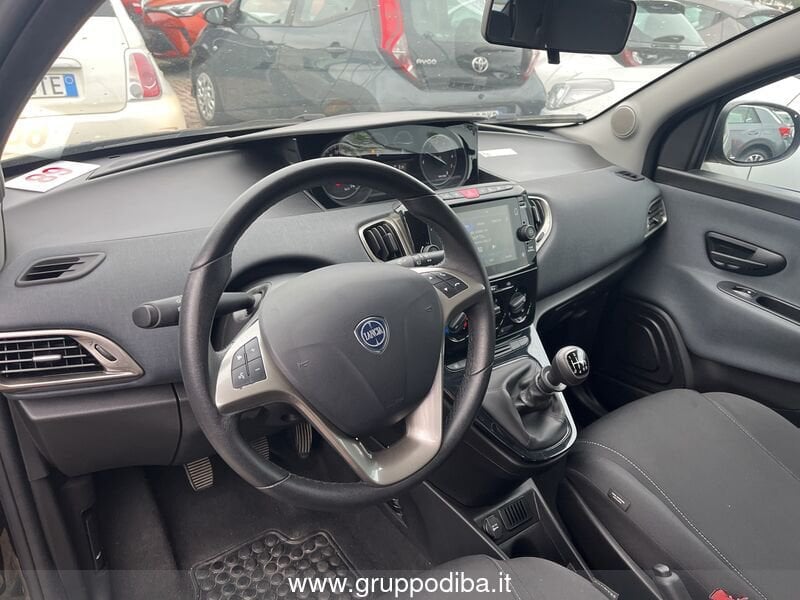 Lancia Ypsilon Ypsilon 1.0 firefly hybrid Gold s&s 70cv- Gruppo Diba