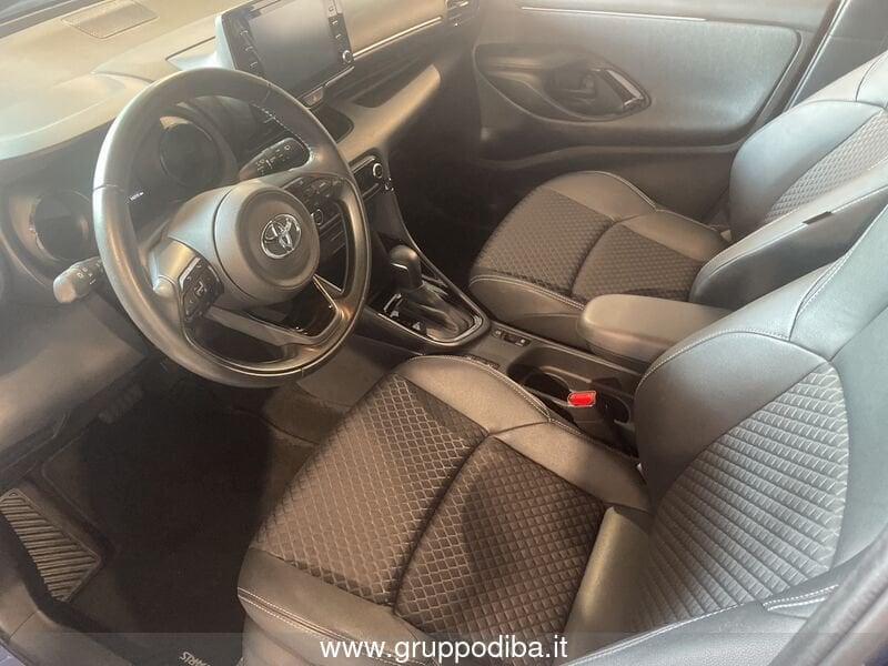 Toyota Yaris Yaris 1.5h Lounge- Gruppo Diba