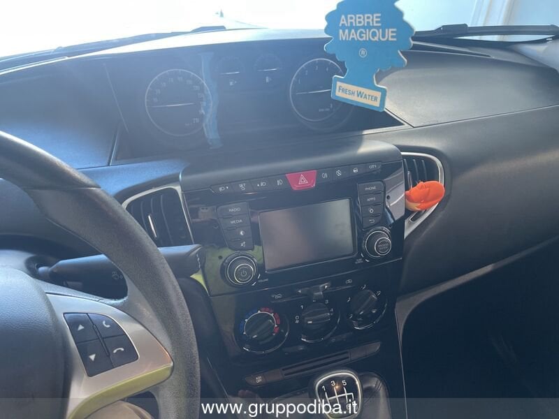 Lancia Ypsilon Ypsilon 1.0 firefly hybrid Silver s&s 70cv- Gruppo Diba