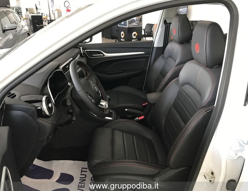 MG ZS MG ZS 1.0T 6MT LUX White- Gruppo Diba