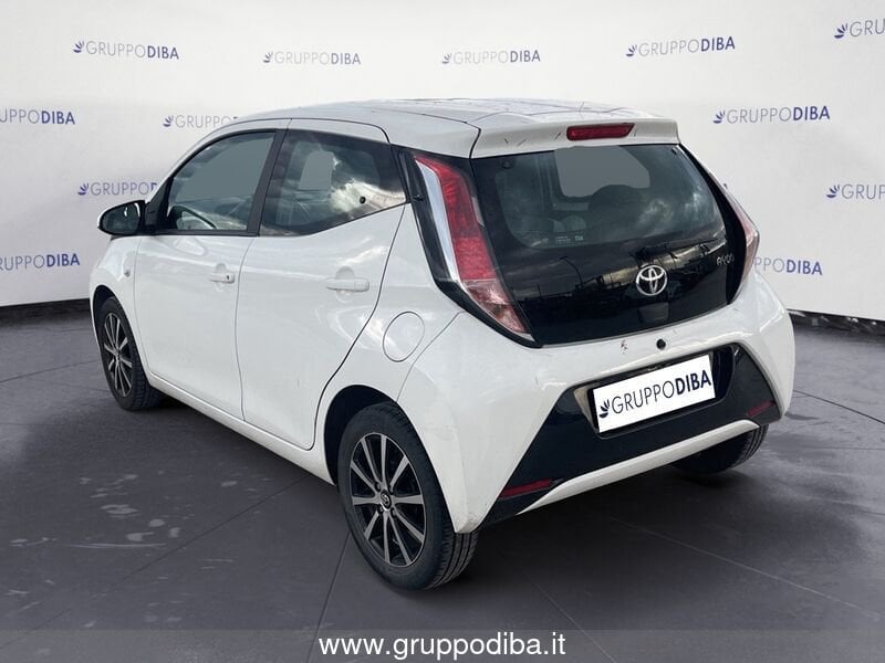 Toyota Aygo Aygo 5p 1.0 x-play my15- Gruppo Diba