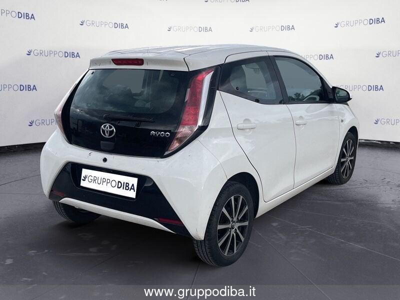 Toyota Aygo Aygo 5p 1.0 x-play my15- Gruppo Diba