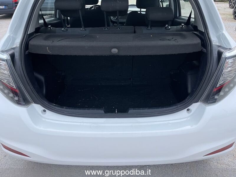 Toyota Yaris Yaris 5p 1.5h Lounge- Gruppo Diba