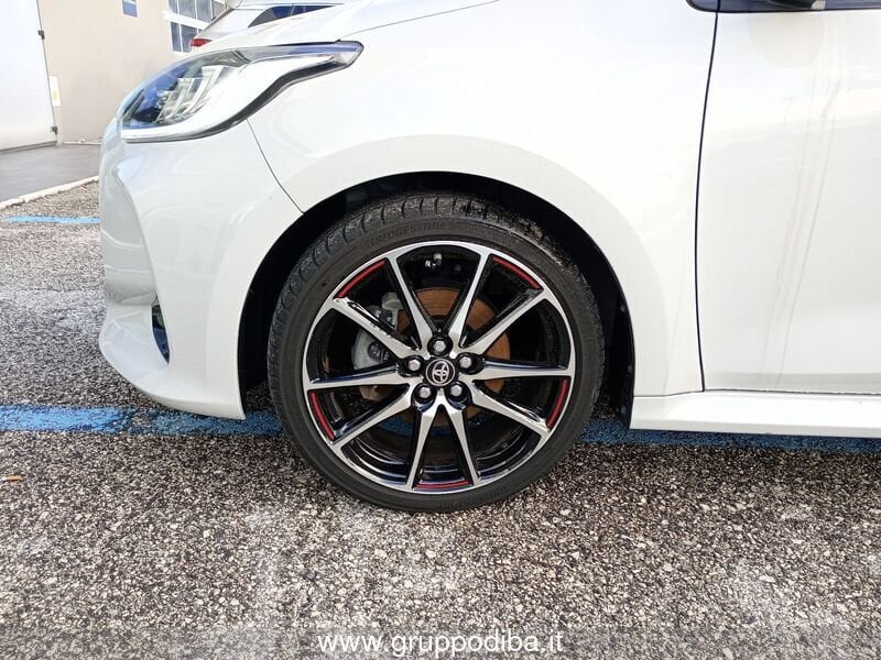 Toyota Yaris YARIS 15H ECVT 5P GRS BIT MY22- Gruppo Diba