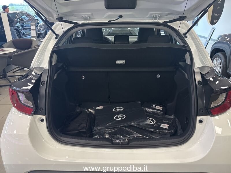 Toyota Yaris YARIS 15H ECVT 5P ACTIVE MY24- Gruppo Diba