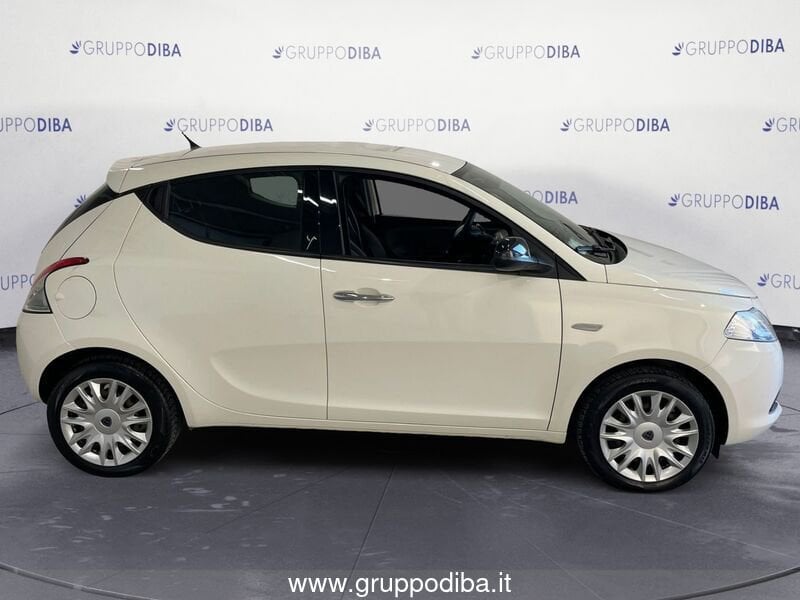 Lancia Ypsilon Ypsilon 1.2 8v Silver 69cv- Gruppo Diba