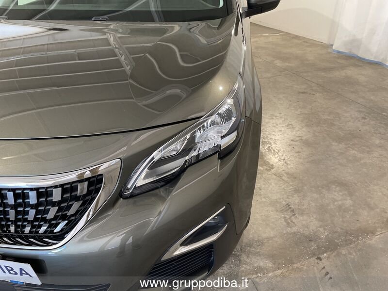 Peugeot 3008 3008 1.5 bluehdi Active s&s 130cv- Gruppo Diba