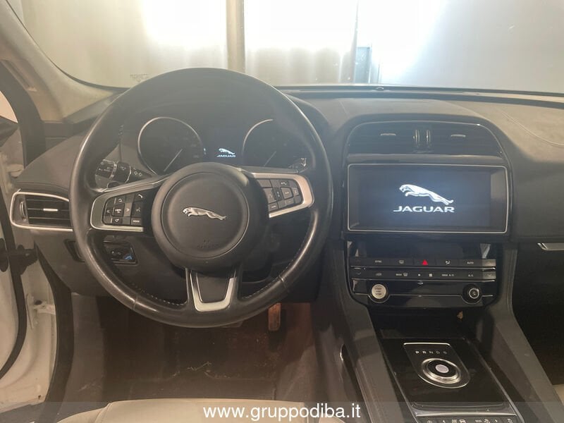 Jaguar F-Pace F-Pace 2.0d i4 Prestige awd 180cv auto my20- Gruppo Diba