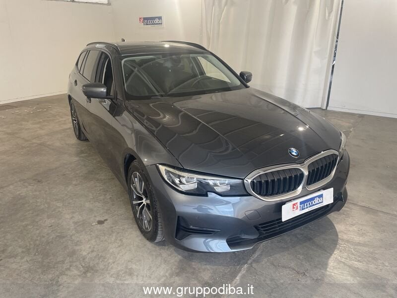 BMW Serie 3 Touring 320d Touring mhev 48V xdrive Business Advantage au- Gruppo Diba