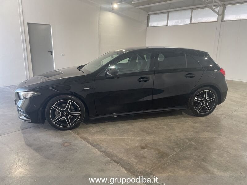 Mercedes-Benz Classe A Compatta A 180 d Premium Night edition auto- Gruppo Diba