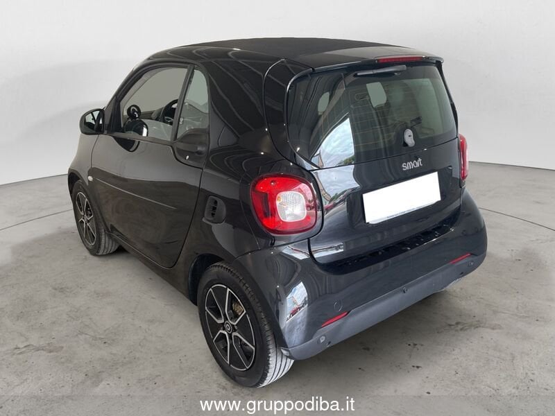 smart Fortwo Fortwo eq Passion 22kW- Gruppo Diba