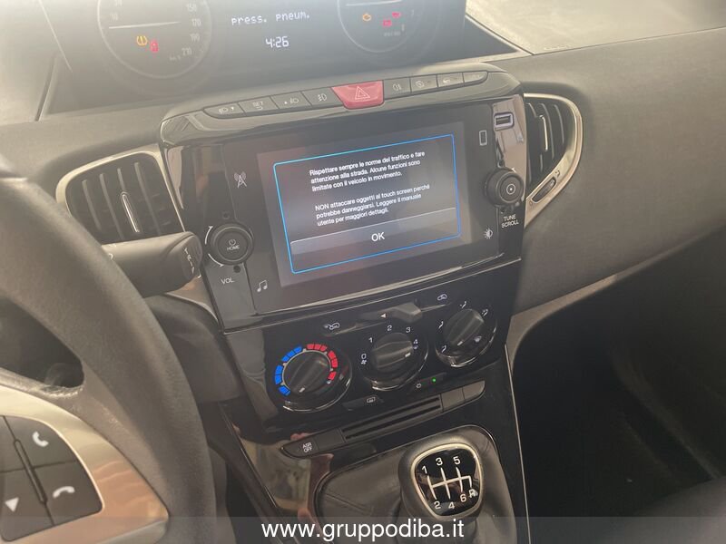 Lancia Ypsilon Ypsilon 1.0 firefly hybrid Gold s&s 70cv- Gruppo Diba