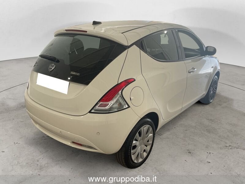 Lancia Ypsilon Ypsilon 1.0 firefly hybrid Gold s&s 70cv- Gruppo Diba