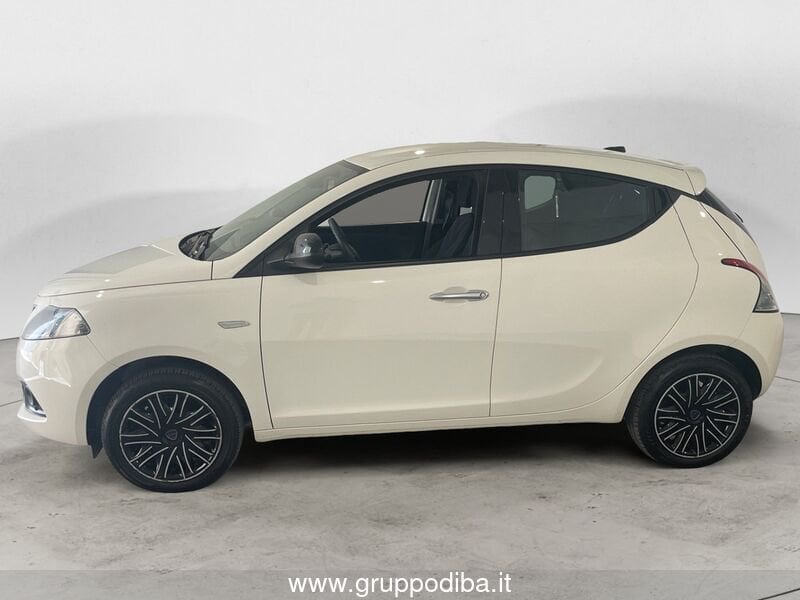 Lancia Ypsilon Ypsilon 1.0 firefly hybrid Gold s&s 70cv- Gruppo Diba