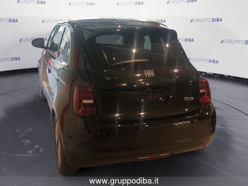 Fiat 500 Elettrica Nuova 500 Hatchback My23 La Nuova 500 - 320 Berlin- Gruppo Diba