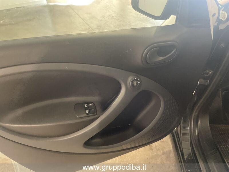 smart Forfour Forfour 1.0 Passion 71cv- Gruppo Diba