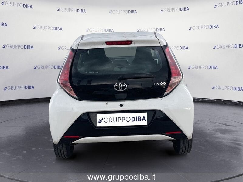 Toyota Aygo Aygo 5p 1.0 x-play my15- Gruppo Diba