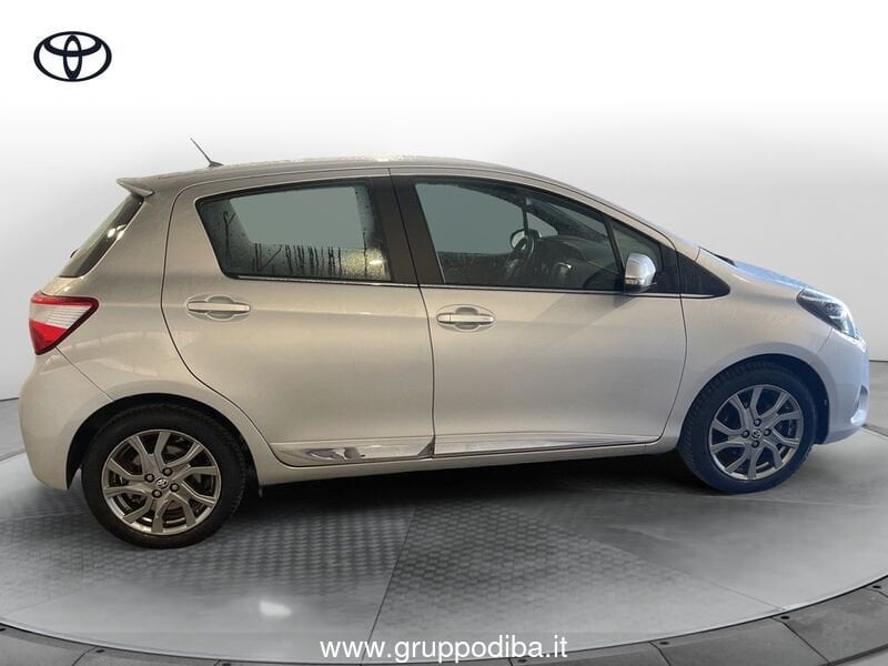 Toyota Yaris Yaris 5p 1.0 Lounge- Gruppo Diba