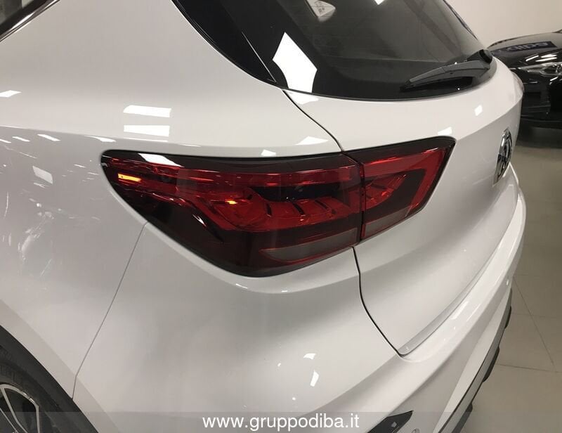 MG ZS MG ZS 1.0T 6MT LUX White- Gruppo Diba