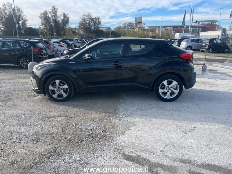 Toyota C-HR C-HR 1.8h Active 2wd e-cvt- Gruppo Diba