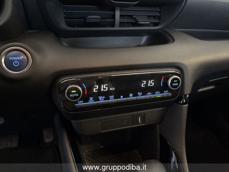 Toyota Yaris Yaris 1.5h Lounge- Gruppo Diba